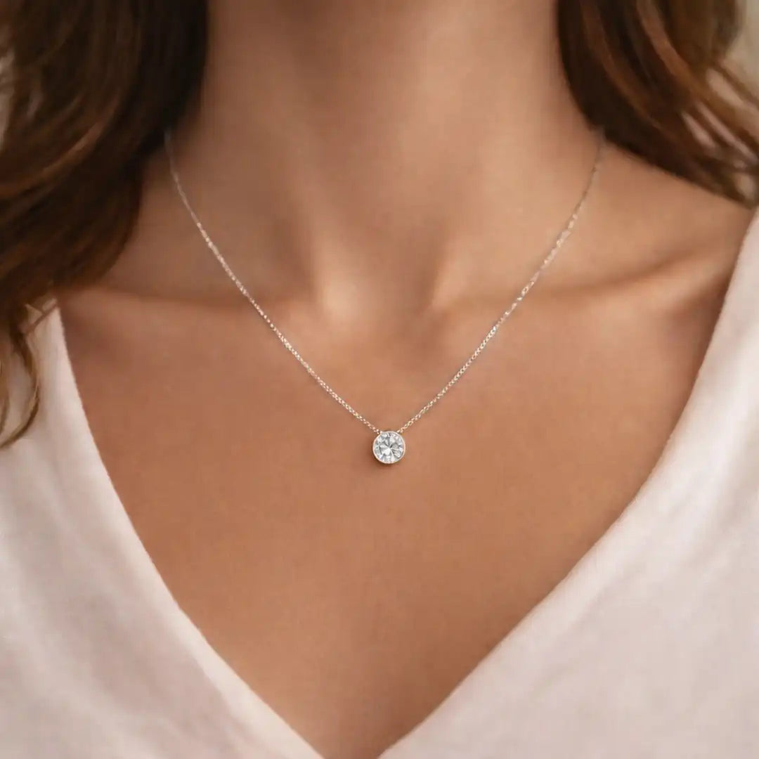 Collar punto luz circón 8mm